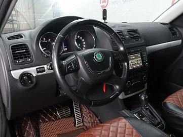 Skoda Yeti, 2013г, передний привод, робот