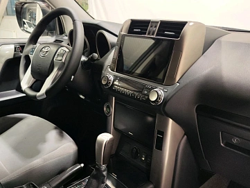 Toyota Land Cruiser Prado, 2013г, полный привод, автомат
