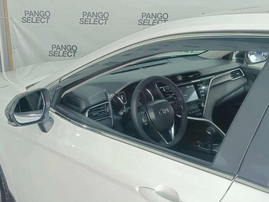 Toyota Camry, 2019г., передний привод, автомат