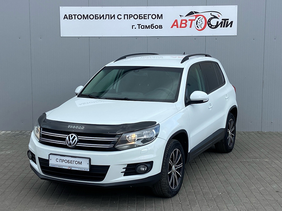 Volkswagen Tiguan, 2014г., передний привод, робот