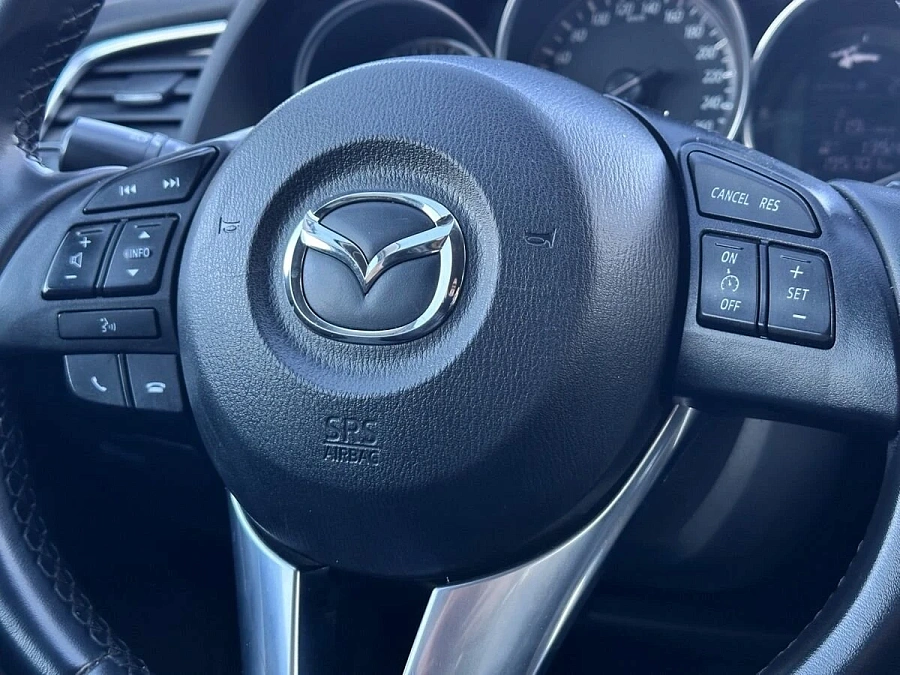 Mazda 6, 2015г., передний привод, автомат