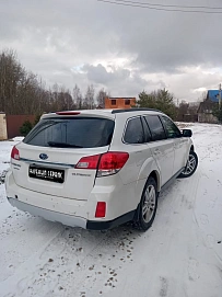 Subaru Outback, 2010г, полный привод, механика