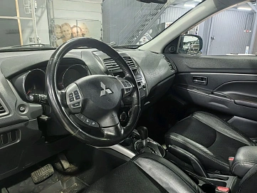 Mitsubishi ASX, 2011г, передний привод, вариатор