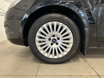 Ford Focus, 2009г, передний привод, механика