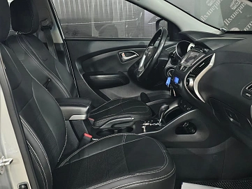 Hyundai ix35, 2012г, передний привод, автомат