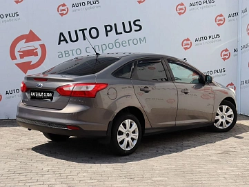 Ford Focus, 2013г, передний привод, механика