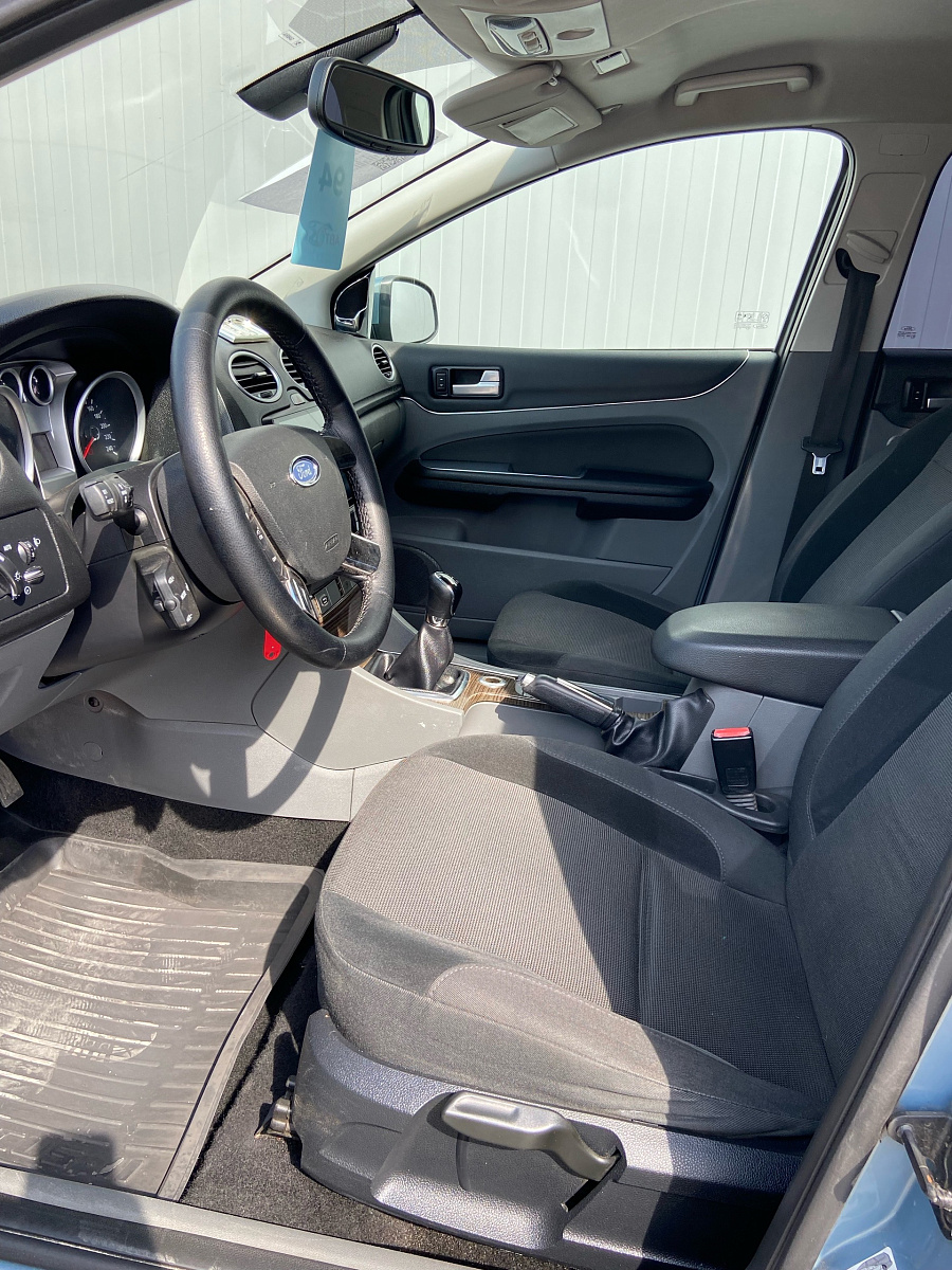 Ford Focus, 2008г., передний привод, механика