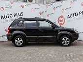 Hyundai Tucson, 2006г., передний привод, автомат