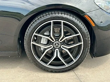 Mercedes-Benz E-Класс, 2021г, полный привод, автомат