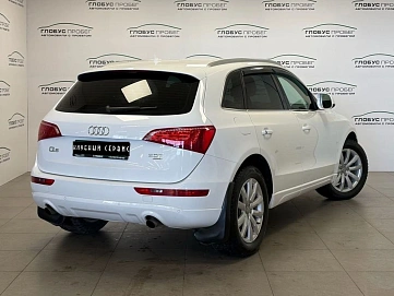 Audi Q5, 2008г, передний привод, автомат