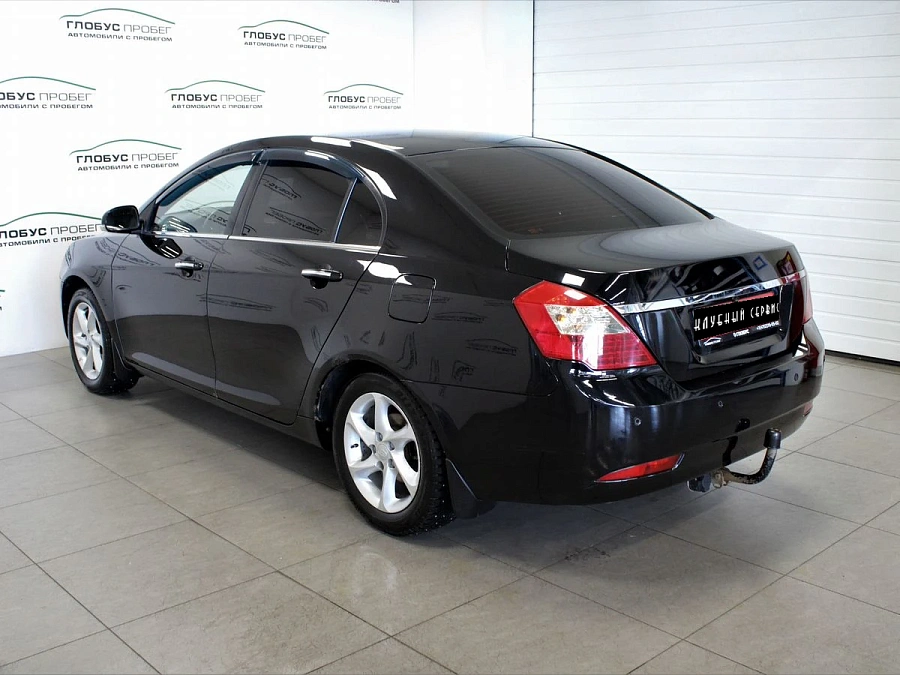 Geely Emgrand EC7, 2013г., передний привод, механика