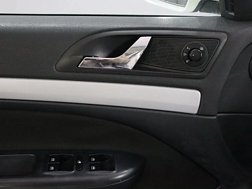 Skoda Octavia, 2011г, передний привод, механика