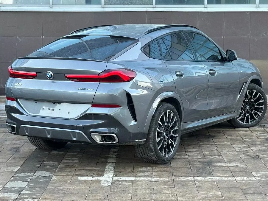 BMW X6, 2025г., полный привод, автомат