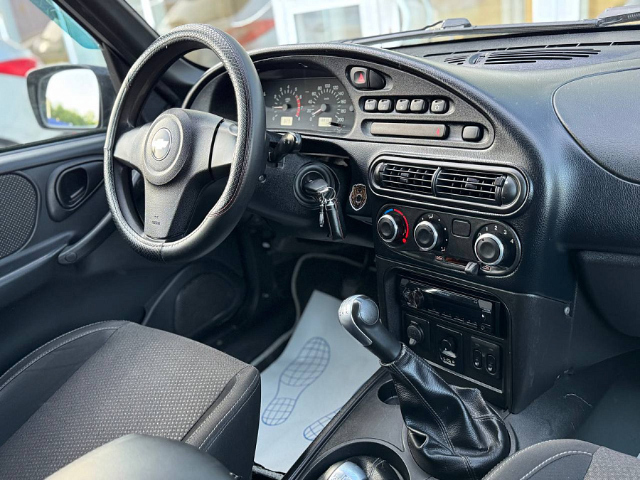 Chevrolet Niva, 2016г., полный привод, механика