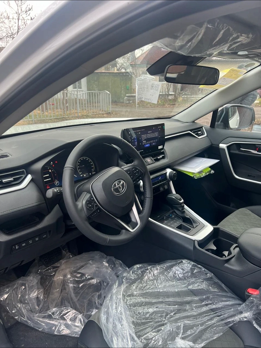 Toyota RAV4, 2025г., полный привод, вариатор