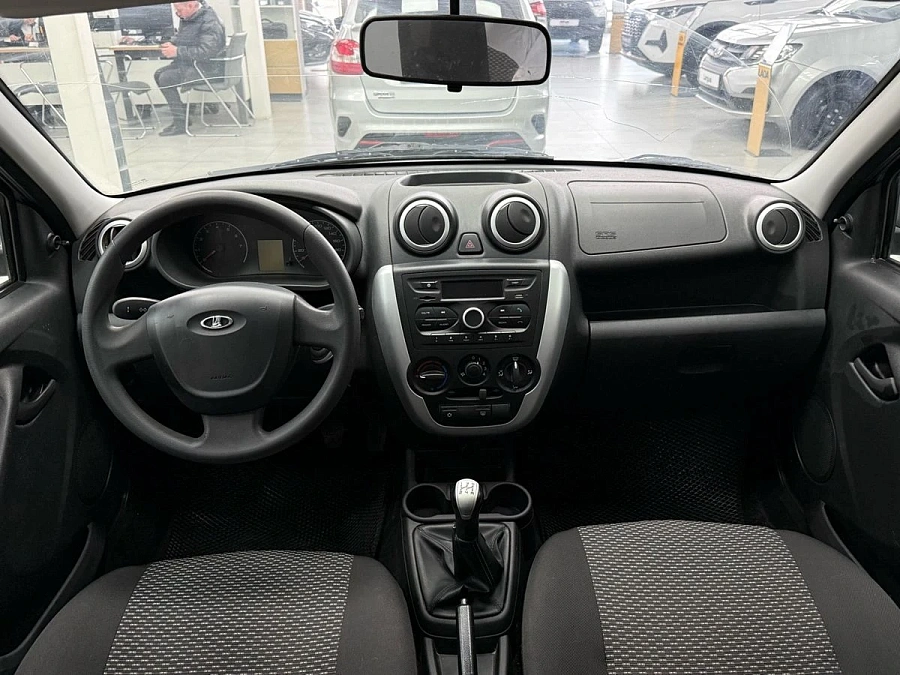 Lada (ВАЗ) Granta, 2017г., передний привод, механика