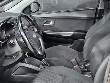 Kia Rio, 2015г, передний привод, автомат