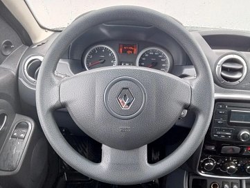 Renault Duster, 2012г, передний привод, механика