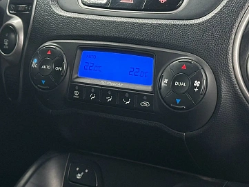 Hyundai ix35, 2010г, передний привод, автомат