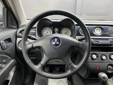 Mitsubishi Outlander, 2003г, полный привод, механика
