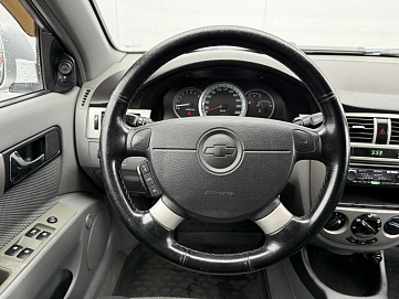 Chevrolet Lacetti, 2010г, передний привод, механика