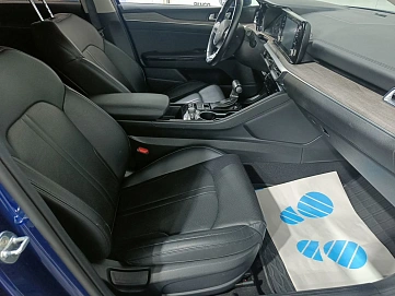 Kia K5, 2021г, передний привод, автомат
