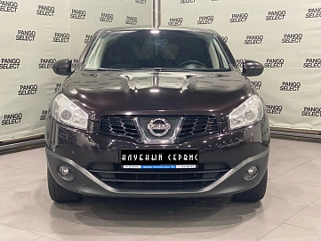Nissan Qashqai, 2011г, передний привод, механика