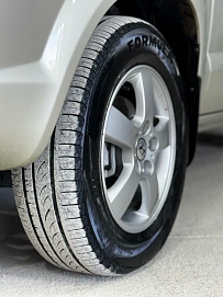 Hyundai Tucson, 2007г, передний привод, автомат