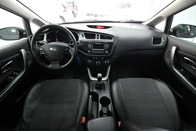 Kia Ceed, 2012г., передний привод, механика