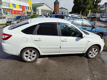 Lada (ВАЗ) Granta, 2015г, передний привод, механика