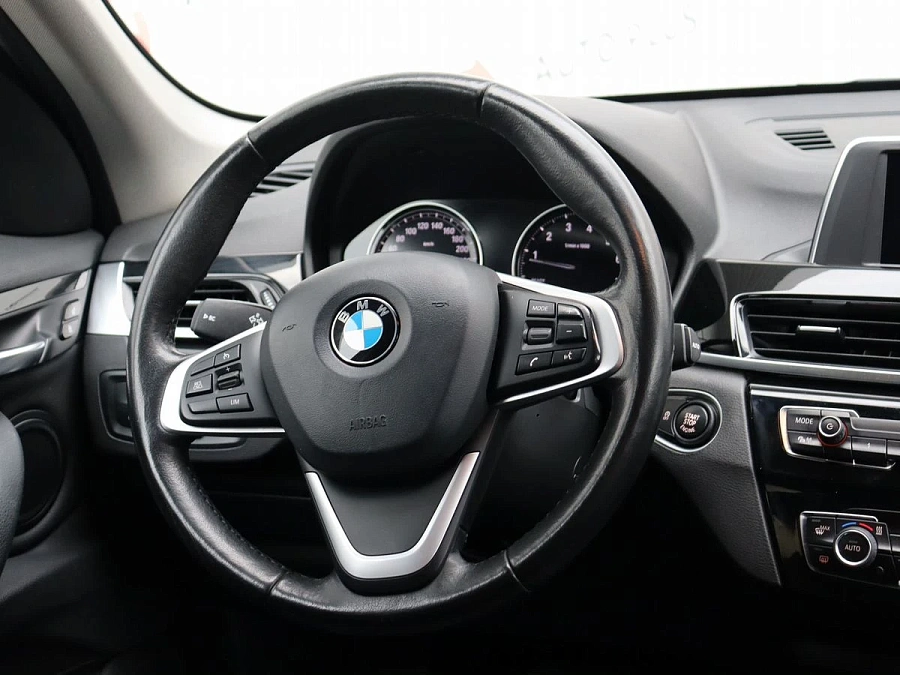 BMW X1, 2018г., полный привод, автомат