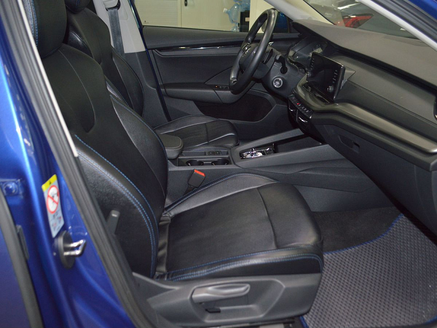 Skoda Octavia, 2021г., передний привод, автомат