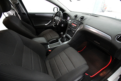Ford Mondeo, 2012г, передний привод, механика