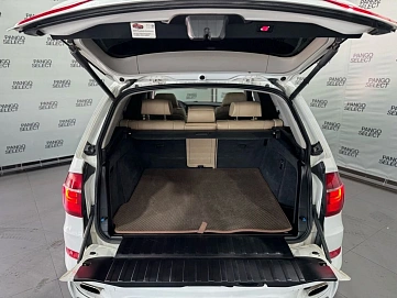 BMW X5, 2011г, передний привод, автомат