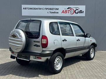 Chevrolet Niva, 2008г, полный привод, механика