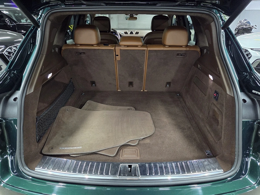 Porsche Cayenne, 2022г., полный привод, автомат