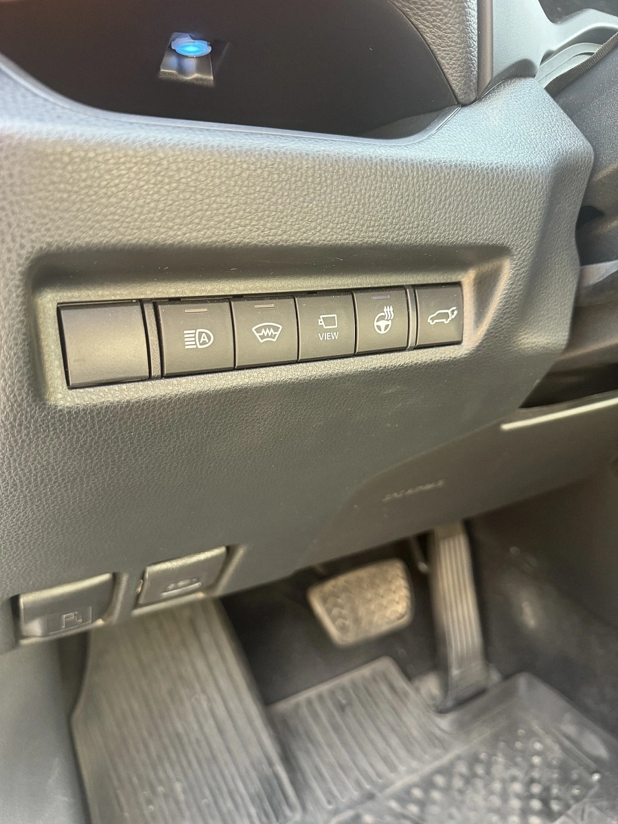 Toyota RAV4, 2020г., полный привод, автомат