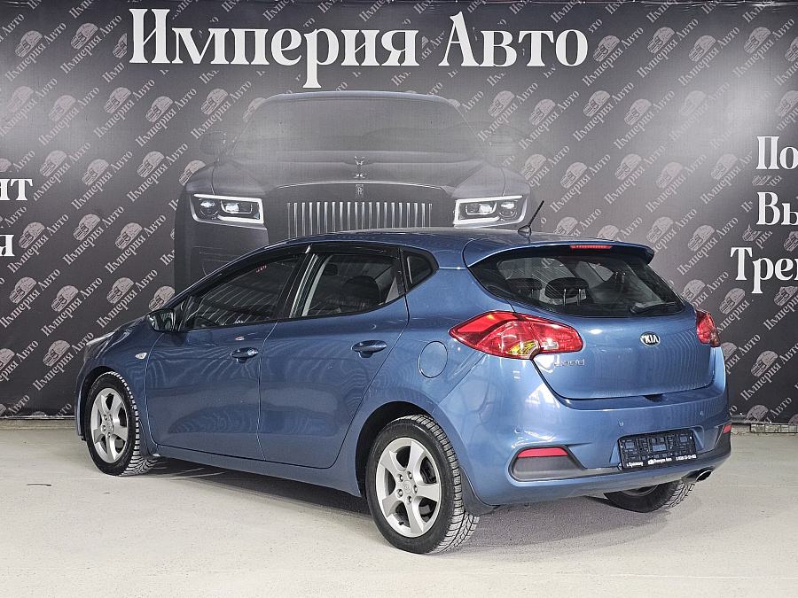 Kia Ceed, 2012г., передний привод, автомат