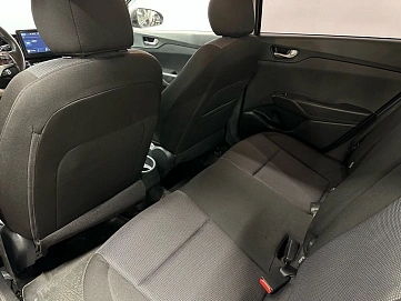 Hyundai Solaris, 2021г, передний привод, автомат