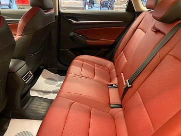 Changan Eado Plus, 2023г, передний привод, робот