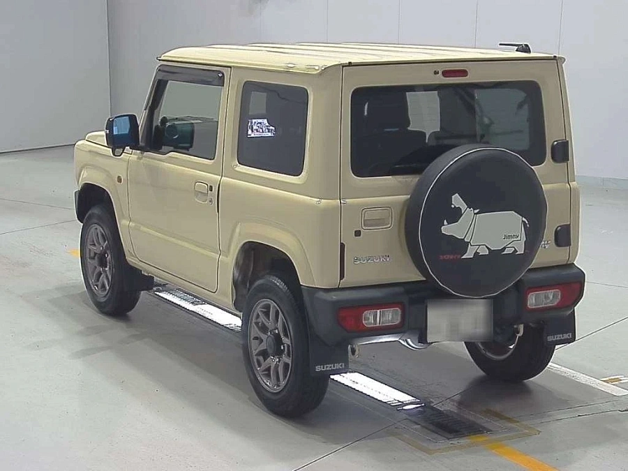 Suzuki Jimny, 2021г., полный привод, механика