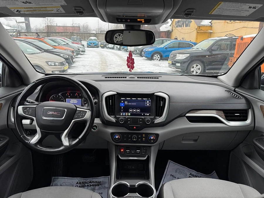 GMC Terrain, 2018г., передний привод, автомат