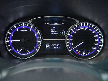 Infiniti QX60, 2019г, полный привод, вариатор