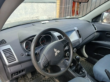 Mitsubishi Outlander, 2008г, полный привод, механика