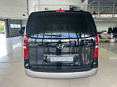 Hyundai , 2018г., задний привод, автомат