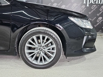 Toyota Camry, 2017г, передний привод, автомат