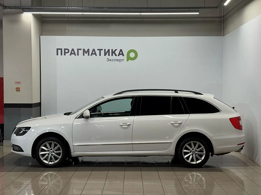 Skoda Superb, 2013г., передний привод, робот