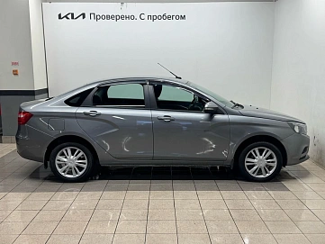 Lada (ВАЗ) Vesta, 2018г, передний привод, механика