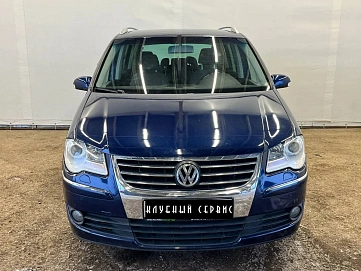 Volkswagen Touran, 2007г, передний привод, робот
