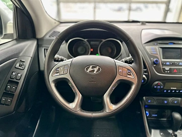 Hyundai ix35, 2014г, передний привод, автомат